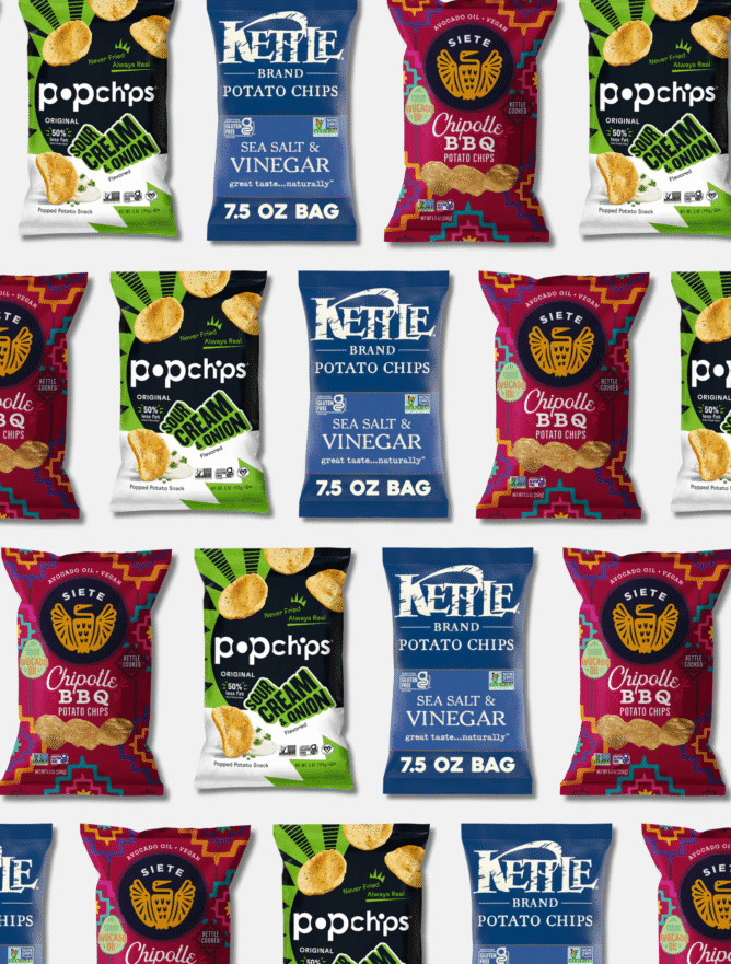 A image example of potato chips retail packaging design.